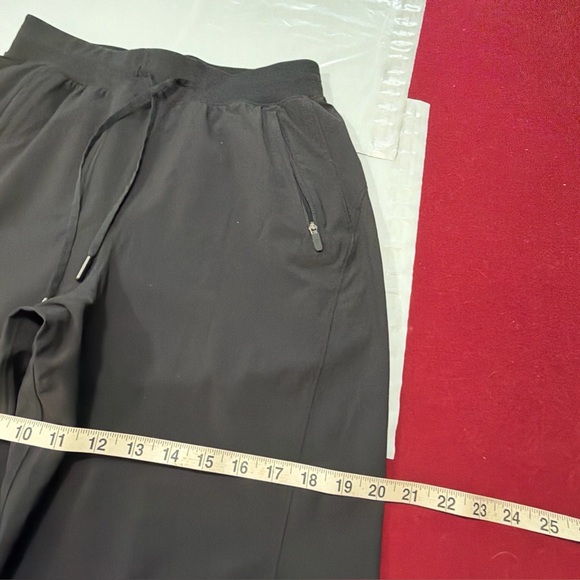 Lululemon Women's BLACK Joggers PANTS size 6 zippered Pockets Tie Stretch Waist - Picture 8 of 16